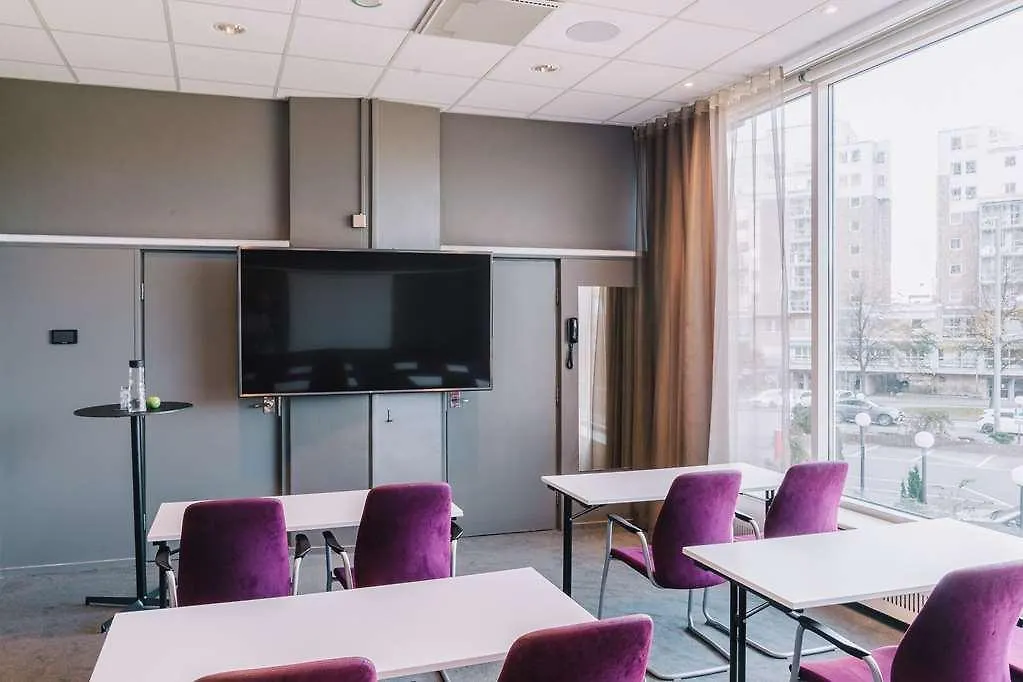 Scandic Opalen Gothenburg 4*,