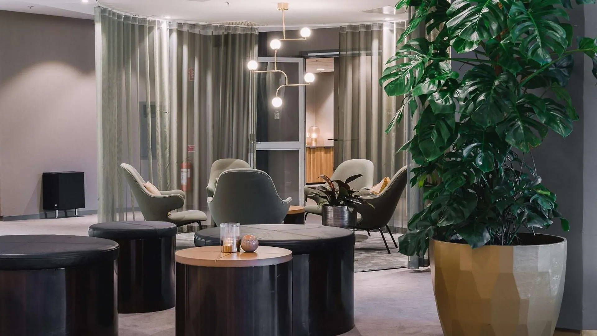 Scandic Opalen Gothenburg 4*,